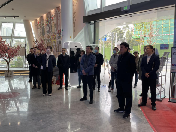 63f9e27e-d5b3-47d7-b698-17240cd3d7a1