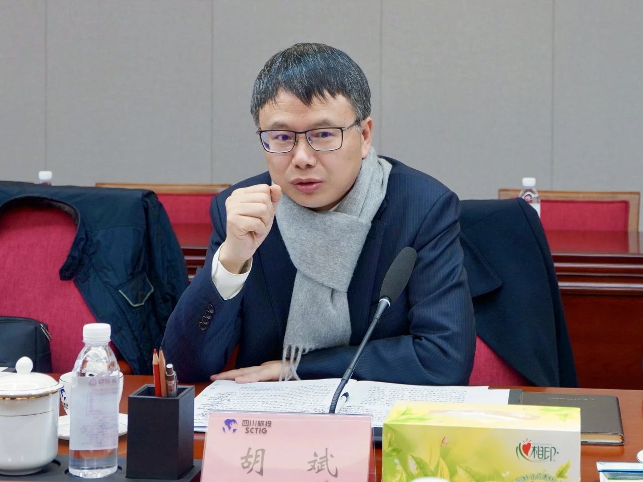 b96f54eb-1c97-4651-a325-61ce03166ade b96f54eb-1c97-4651-a325-61ce03166ade