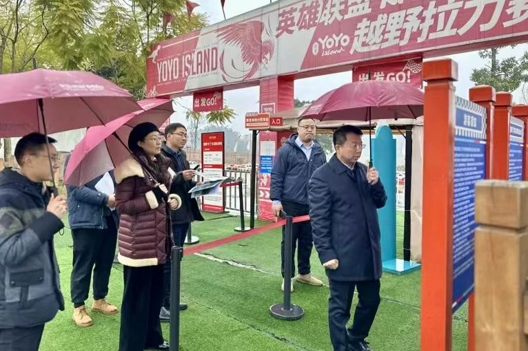 b7bd76b6-3379-43d1-a30d-920b39885cab