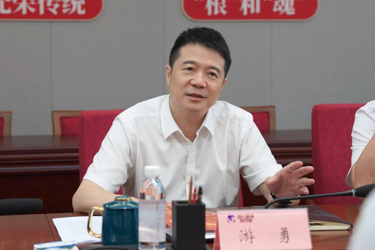 a484c587-9e74-4c6a-a81e-52a6ee153cac