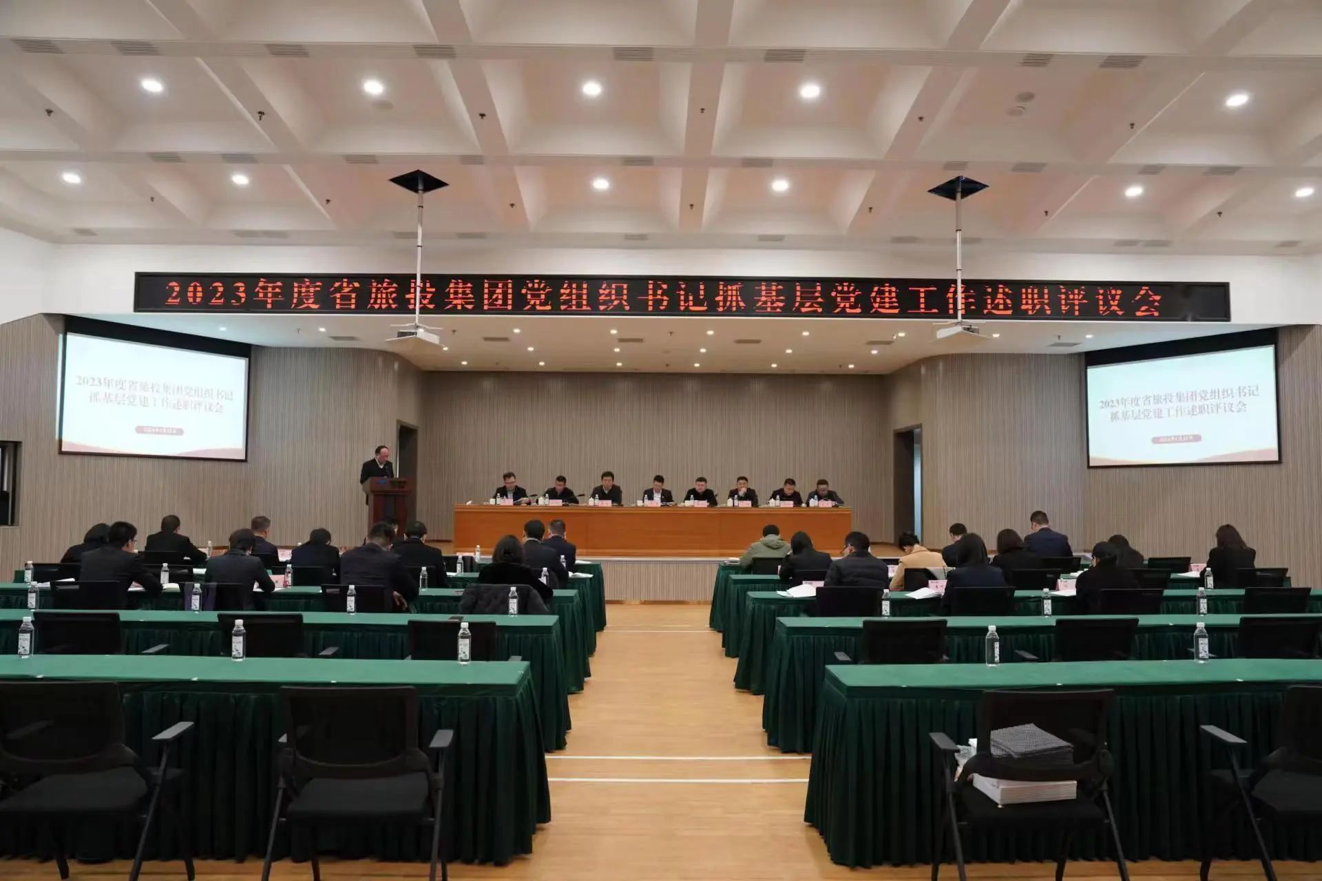 1b1dd421-3c6a-4c00-aa43-631ccab82f9a