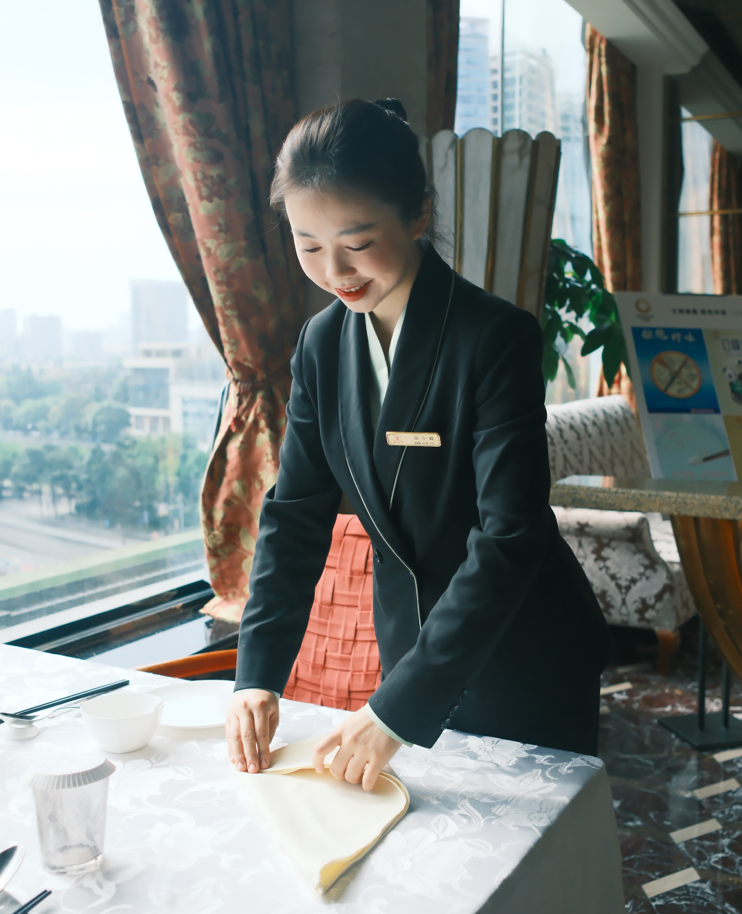 6b0d5ef8-e418-407c-8225-472c59ad9c1c 6b0d5ef8-e418-407c-8225-472c59ad9c1c